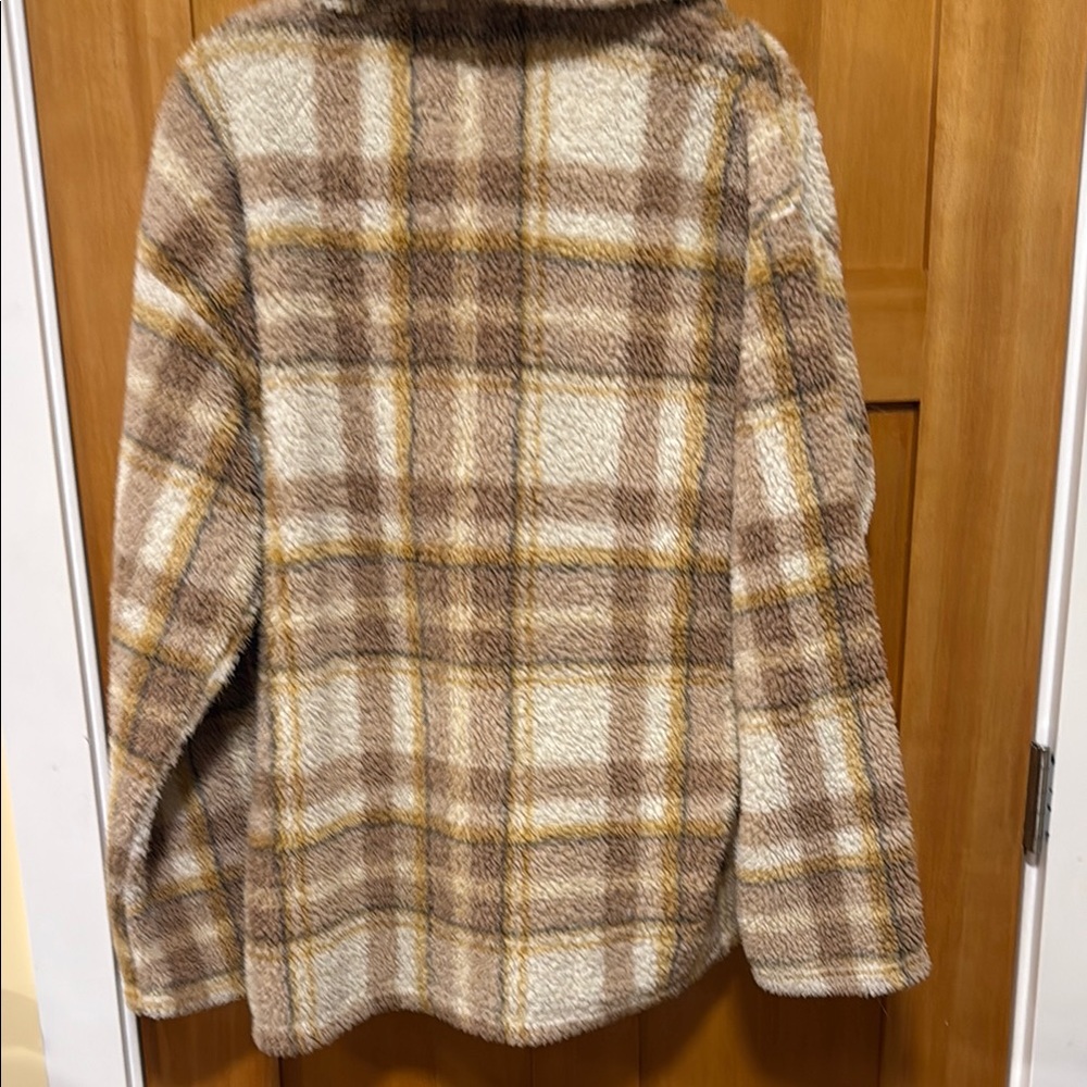 Billabong Sherpa Plaid Jacket in Beige, Cream, Brown - Picture 4 of 4